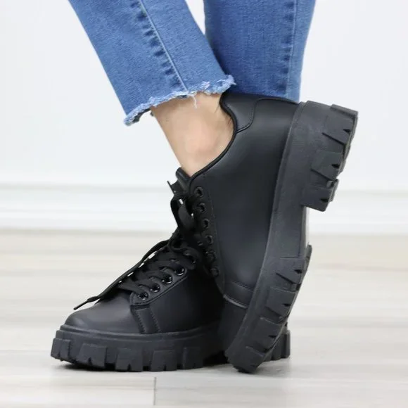 Black Chunky Lace-Up Lug Sole Oxford Platform Women's Shoes - Picture 8 of 12